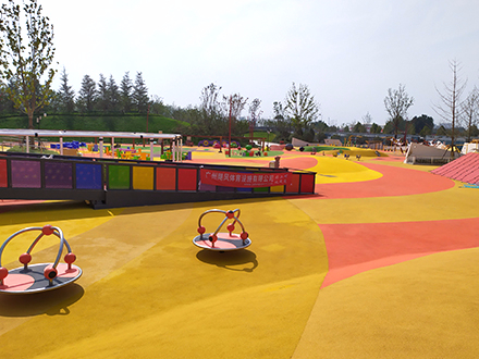 5MM游樂場健身房幼兒園小區游樂園EPDM橡膠顆粒地面彩色顆粒面層